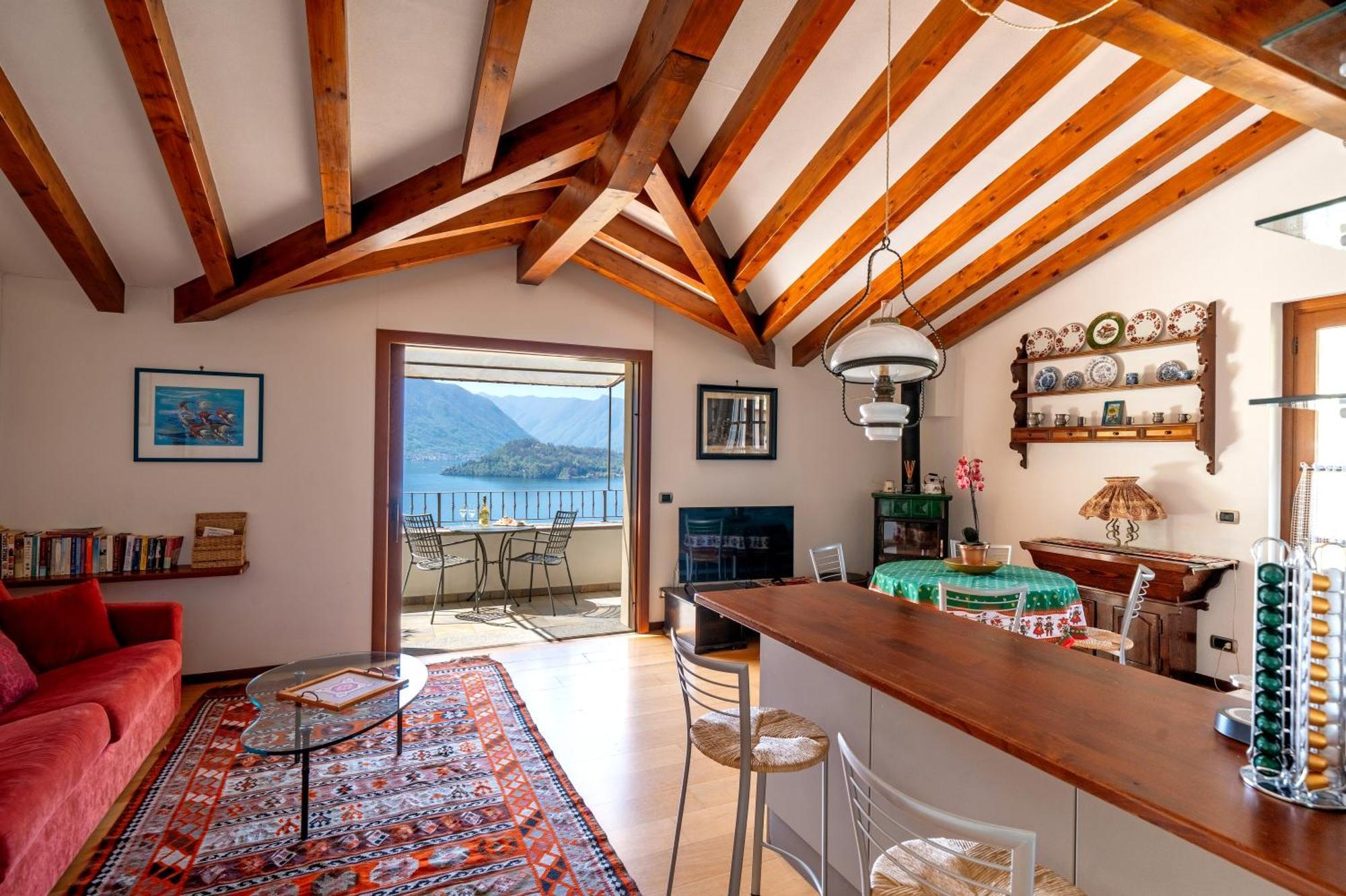 Alveluu Ristorante E Suites Tremezzo Dış mekan fotoğraf